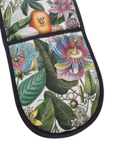 Load image into Gallery viewer, Oven Gloves Passionflower Antique Botanical Print Design